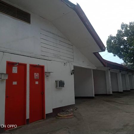 Wjv Inn Humay-Humay マクタン エクステリア 写真